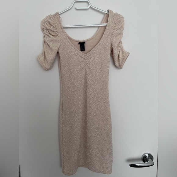 H&M dress beige sparkly size XS - Picture 1 of 5